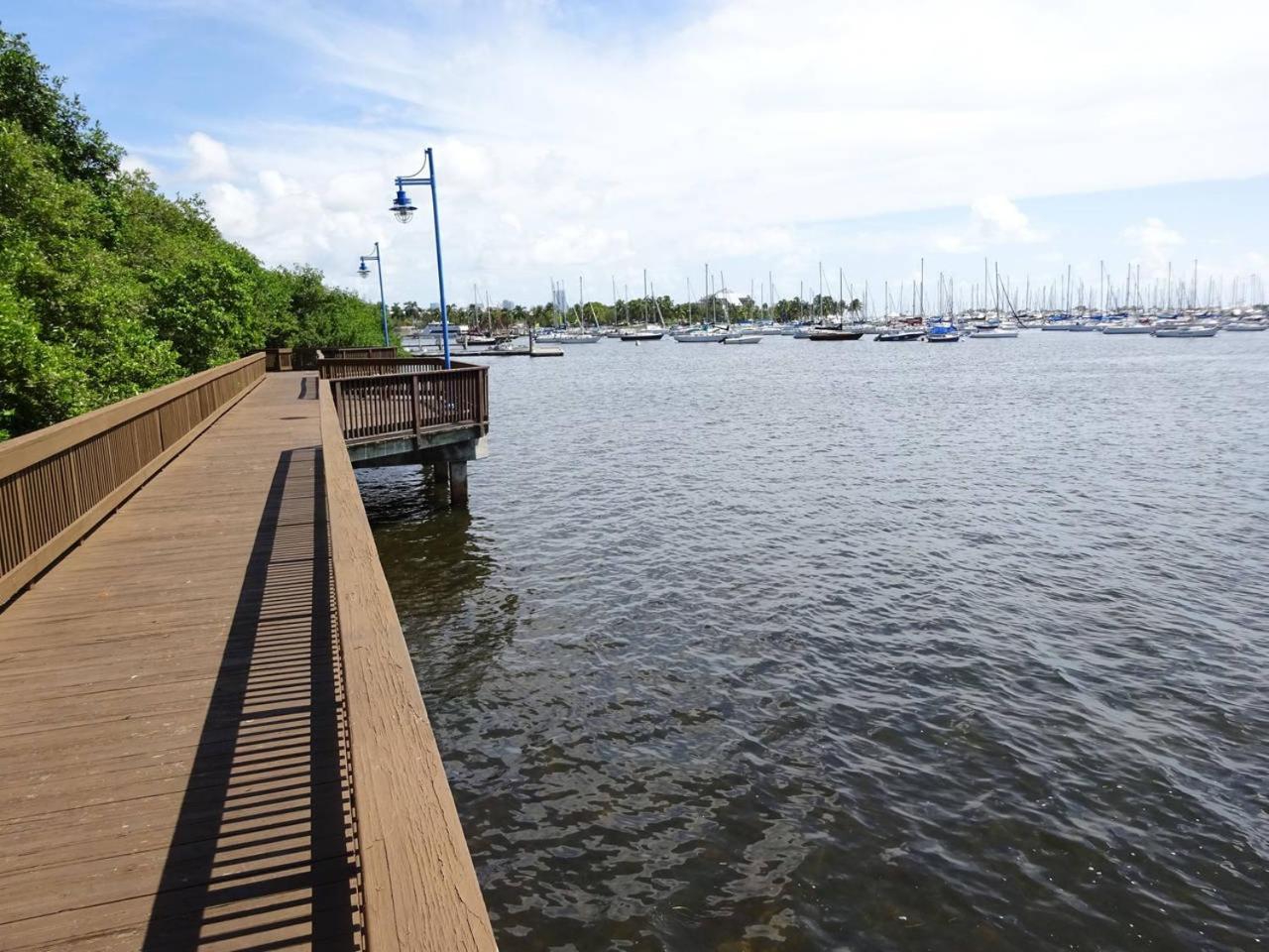 Ocean View Balcony Steps From Restaurants, Peacock Park & Marina Villa Маями Екстериор снимка
